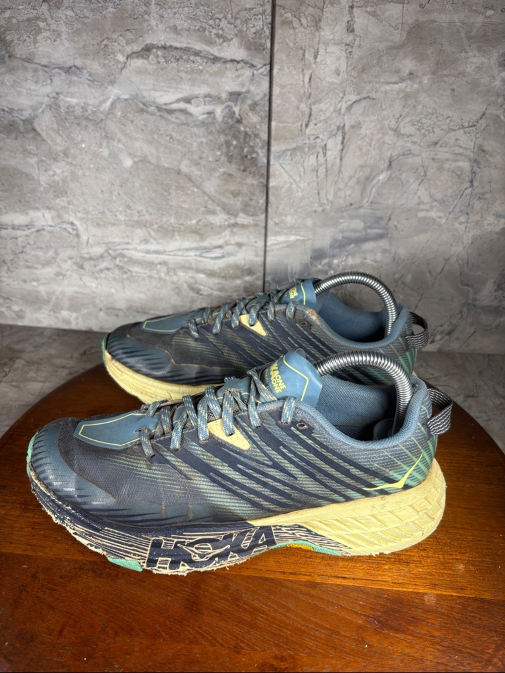 Hoka One One SpeedGoat 4 Women’s Size 8.5 Athletic Shoes
